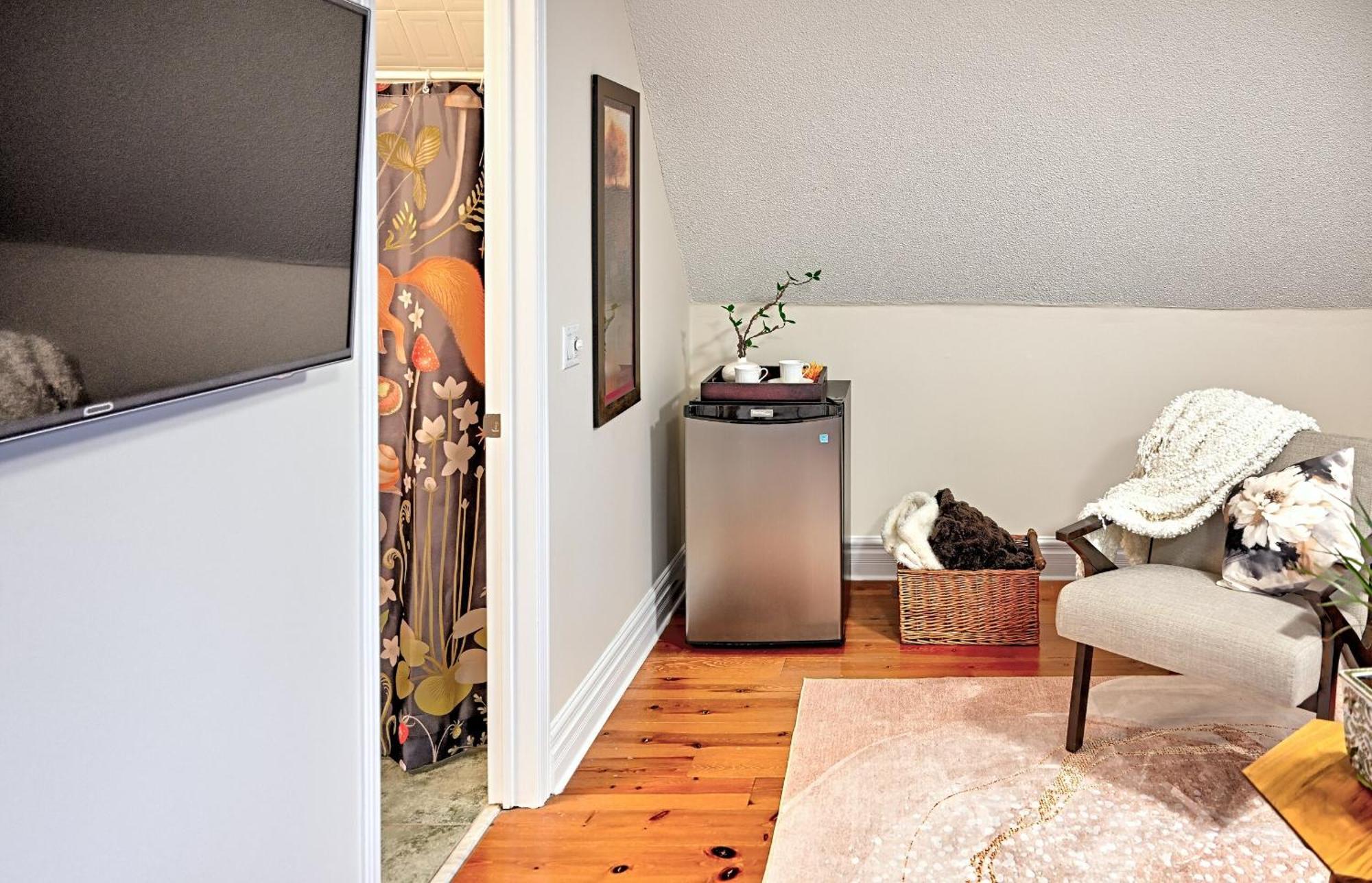 Welcome Home! Acores Bed & Breakfast Toronto Pokoj fotografie