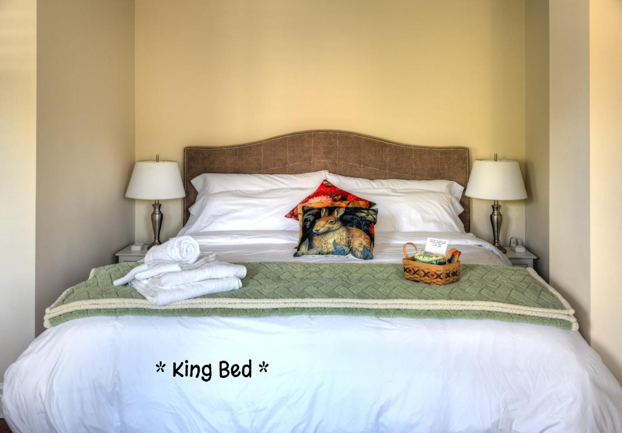 Welcome Home! Acores Bed & Breakfast Toronto Pokoj fotografie